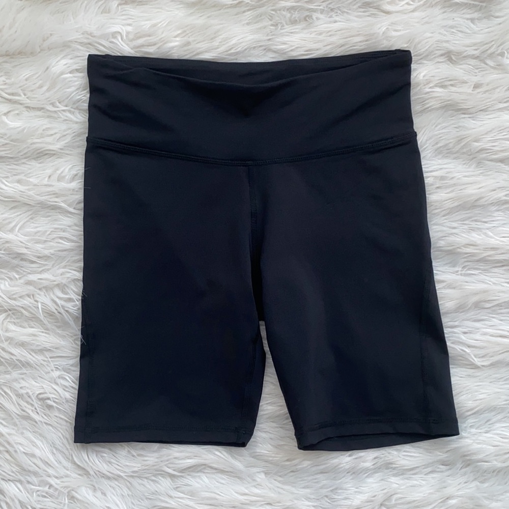 Road Runner | Black Biker Shorts